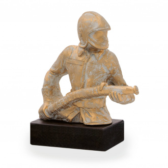 Trofej s hasičským motivem, výška 18,5 cm, zlatá