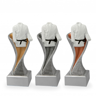 Trofej se symbolem karate, výška 14,5 cm, vícebarevná