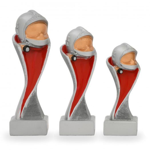 Trofej helma hasič, výška 14 cm, vícebarevná