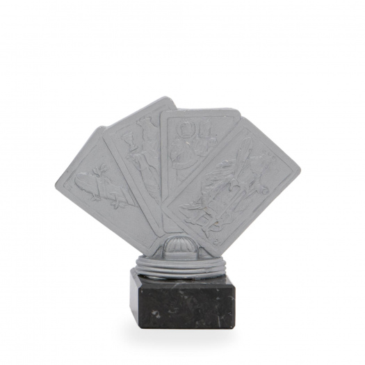 Trofej luxusní se symbolem karet, výška 15,5 cm, stříbrná